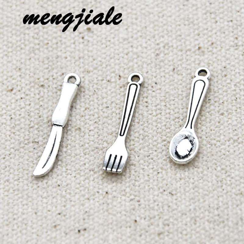 Vintage Collectible Knives - 30 pièces de pendentifs de Collection