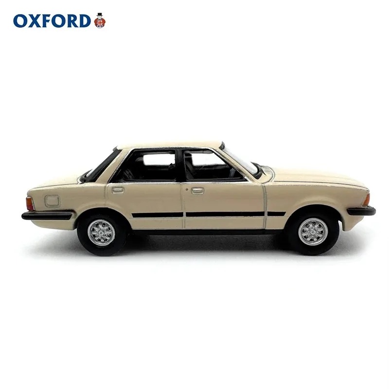 Modèle de voiture vintage en a - Vintage And Collectible Toys avis et prix