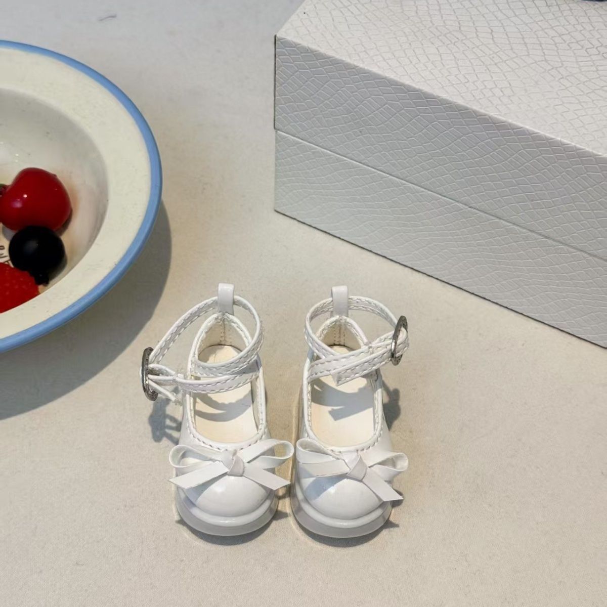 Chaussures de poupée à platefo - Vintage Collectible And Vintage Dolls avis et prix
