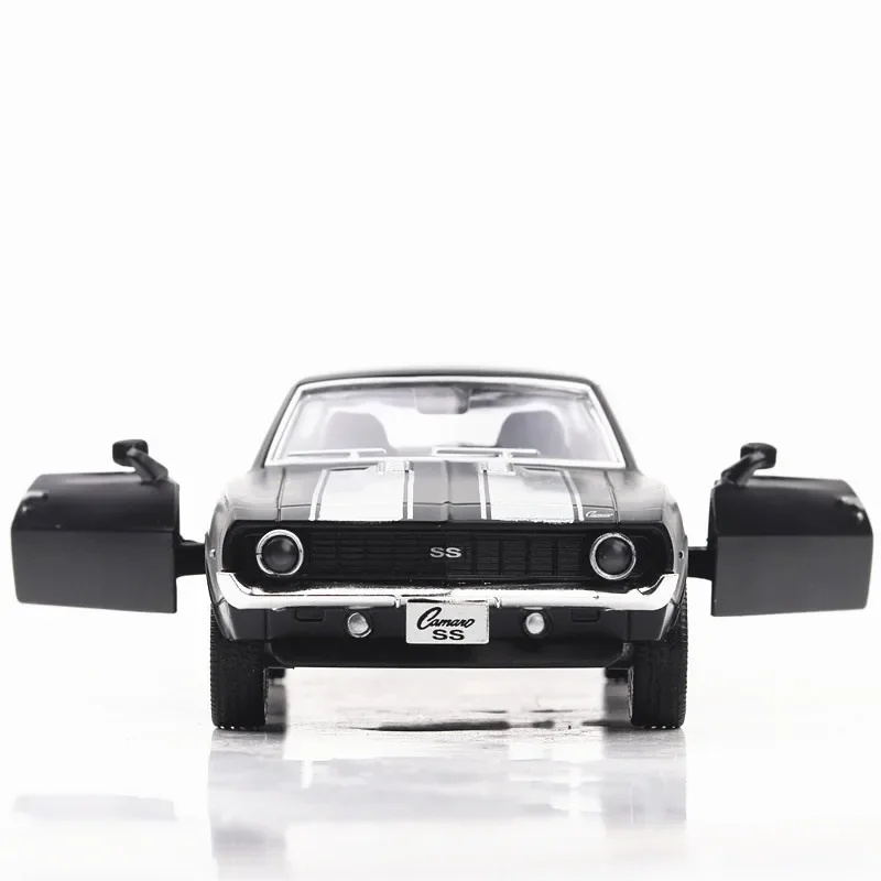 Modèle de voiture en métal mou - Vintage And Collectible Toys avis et prix