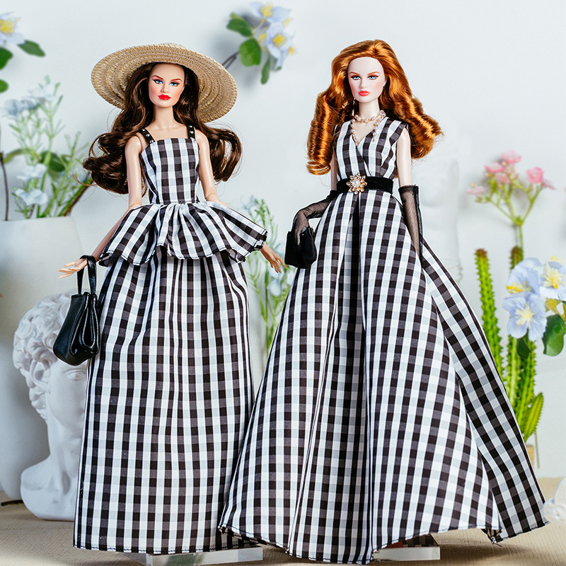 Costume de vêtements de poupée - Vintage Collectible And Vintage Dolls avis et prix